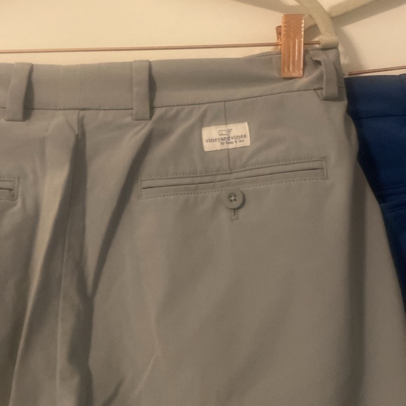 Bundle of Vineyard Vines 32 Shorts - Picture 3 of 6